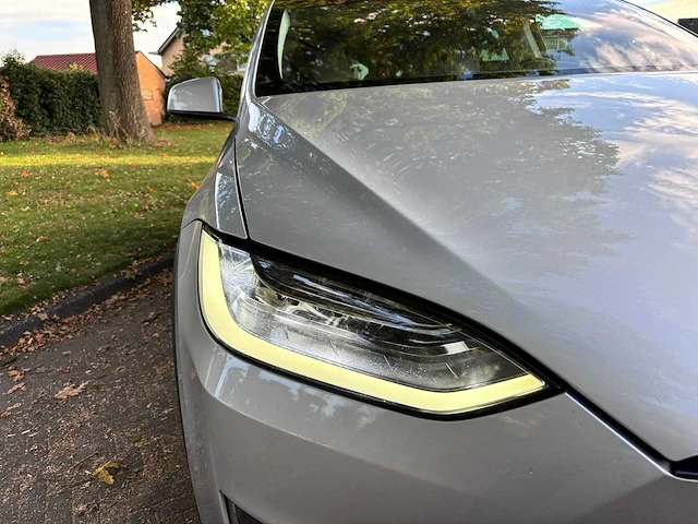 Tesla - model x - 75d base - 7persoons - 149dkm nap - 2018 - xb-875-b - afbeelding 16 van  29