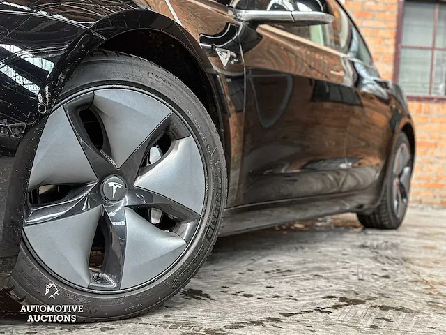 Tesla model 3 long range 75 kwh 351pk 2019 (origineel-nl + 1e eigenaar), zj-418-p - afbeelding 34 van  57