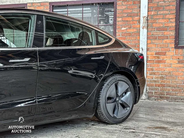 Tesla model 3 long range 75 kwh 351pk 2019 (origineel-nl + 1e eigenaar), zj-418-p - afbeelding 45 van  57