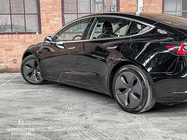 Tesla model 3 long range 75 kwh 351pk 2019 (origineel-nl), zk-241-d - afbeelding 10 van  33