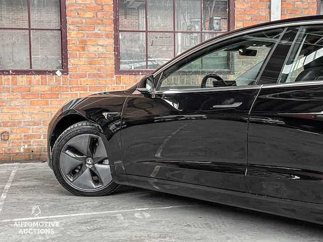 Tesla model 3 long range 75 kwh 351pk 2019 (origineel-nl), zk-241-d - afbeelding 11 van  33