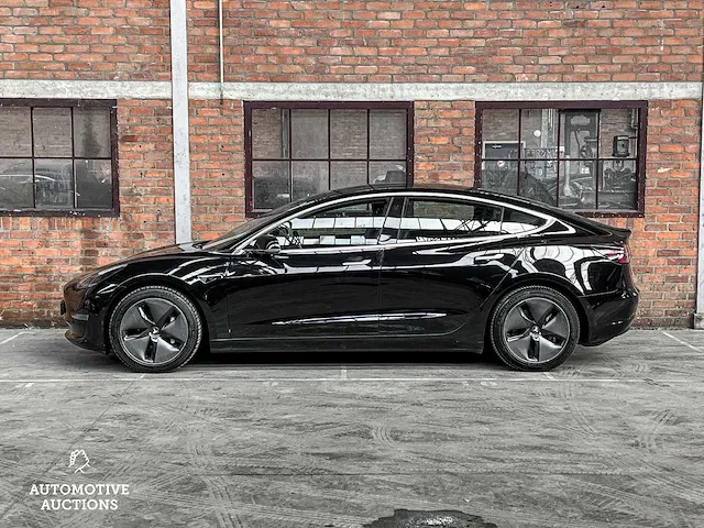 Tesla model 3 long range 75 kwh 351pk 2019 (origineel-nl), zk-241-d - afbeelding 13 van  33