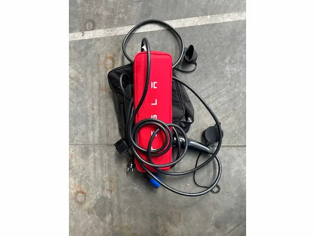 Tesla model 3 long range 75 kwh 351pk 2019 (origineel-nl), zk-241-d - afbeelding 26 van  33