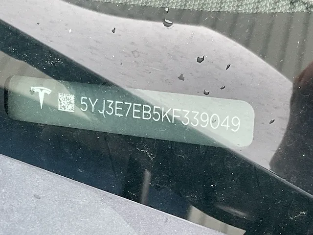 Tesla model 3 long range personenauto - afbeelding 16 van  23