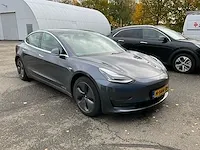 Tesla model 3 long range personenauto - afbeelding 18 van  23