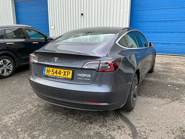 Tesla model 3 long range personenauto - afbeelding 20 van  23