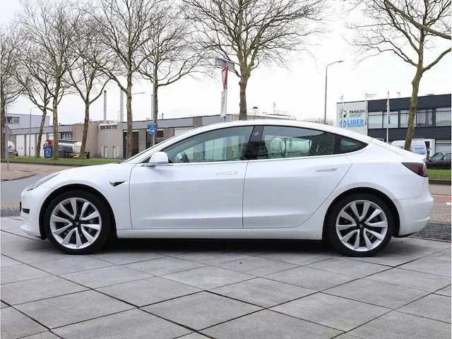 Tesla model 3 standard range plus rwd 60 kwh automaat 2019 panoramadak vol leer camera autopilot , g-446-tr - afbeelding 12 van  34
