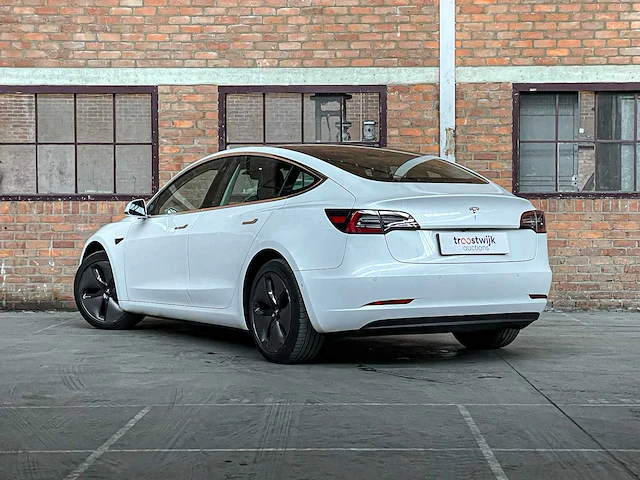 Tesla model 3 standard rwd plus 60 kwh 2019 (origineel-nl), g-233-dx - afbeelding 18 van  52