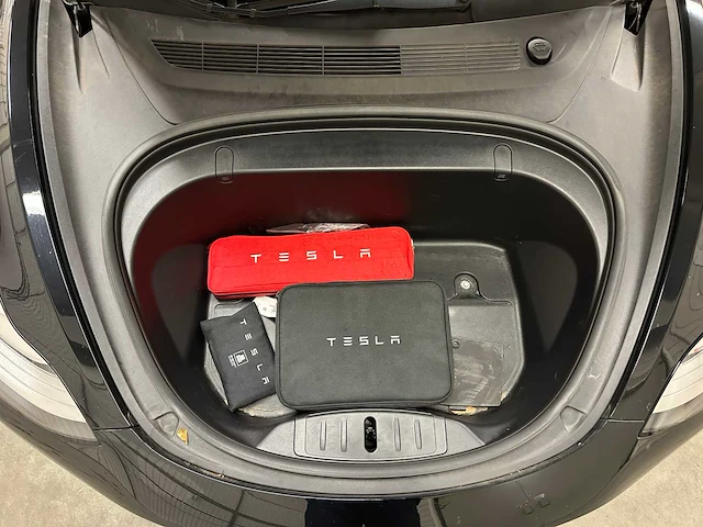 Tesla model 3 standard rwd plus 60 kwh 238pk 2019 (origineel-nl + 1e eigenaar), g-679-gd - afbeelding 27 van  41