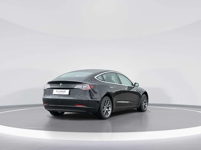 Tesla model 3 standard rwd plus 60 kwh car 2020 | h-039-jn - afbeelding 24 van  27