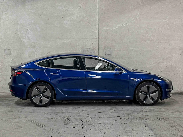 Tesla model 3 standard rwd plus 60 kwh (origineel-nl & 1e eigenaar) 238pk 2019, g-021-bb - afbeelding 2 van  68