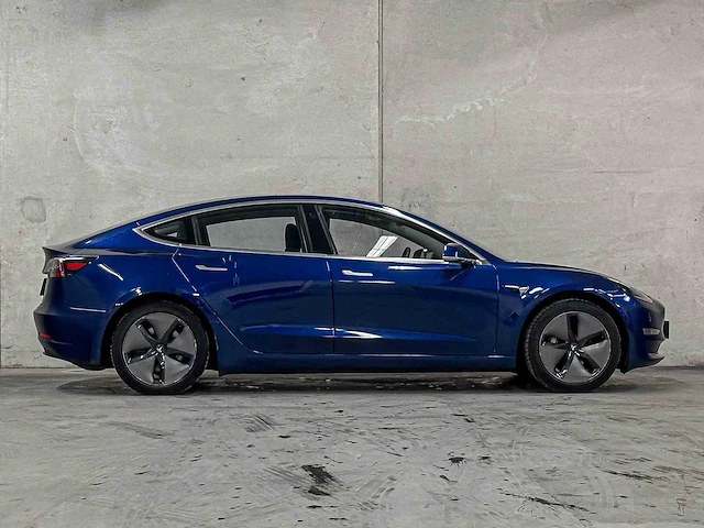 Tesla model 3 standard rwd plus 60 kwh (origineel-nl & 1e eigenaar) 238pk 2019, g-021-bb - afbeelding 3 van  68