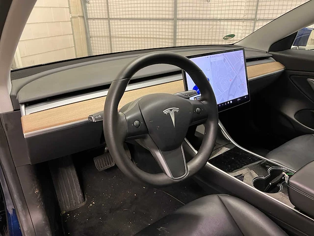 Tesla model 3 standard rwd plus 60 kwh (origineel-nl & 1e eigenaar) 238pk 2019, g-021-bb - afbeelding 15 van  68