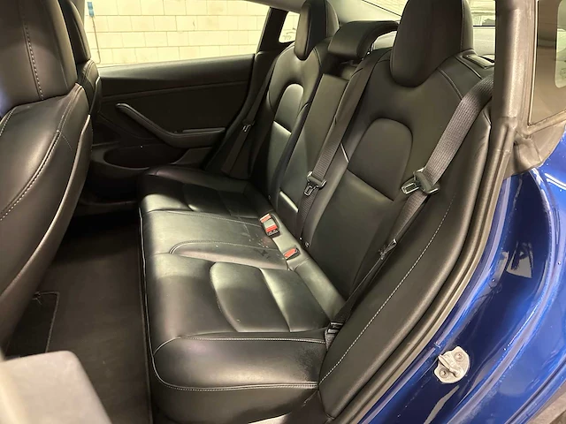 Tesla model 3 standard rwd plus 60 kwh (origineel-nl + 1e eigenaar), g-290-pd - afbeelding 39 van  51