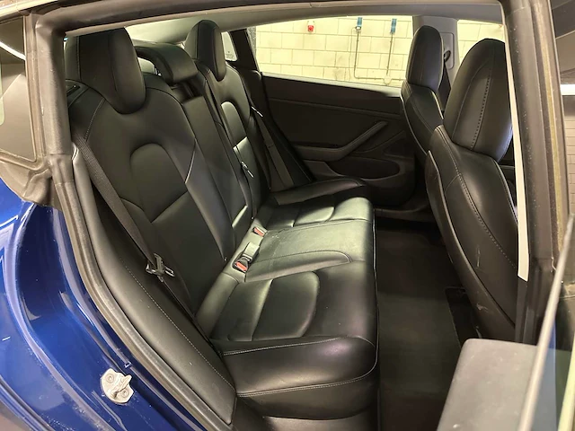 Tesla model 3 standard rwd plus 60 kwh (origineel-nl + 1e eigenaar), g-290-pd - afbeelding 42 van  51