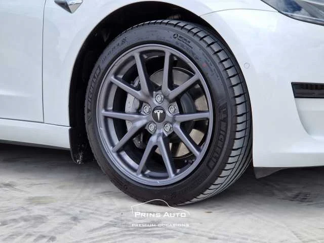 Tesla model 3 stnd.rwd plus 60 kwh | r-085-ph - afbeelding 16 van  29
