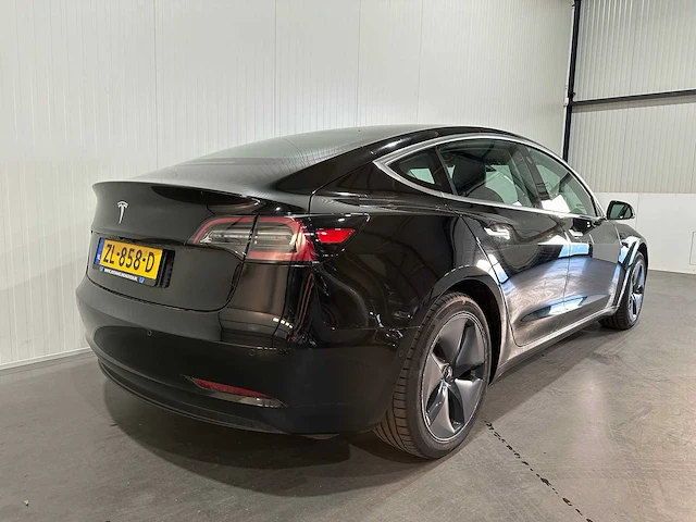Tesla model 3 stnd.rwd plus 60 kwh zl-858-d - afbeelding 21 van  25