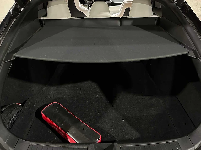 Tesla model s 100d 417pk 2017 (origineel-nl), rk-841-r - afbeelding 30 van  43