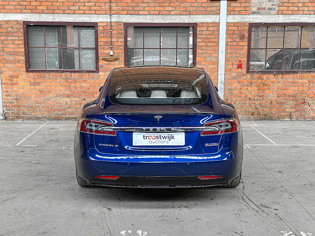 Tesla model s 100d performance 612pk 2018, sv-719-z - afbeelding 6 van  49