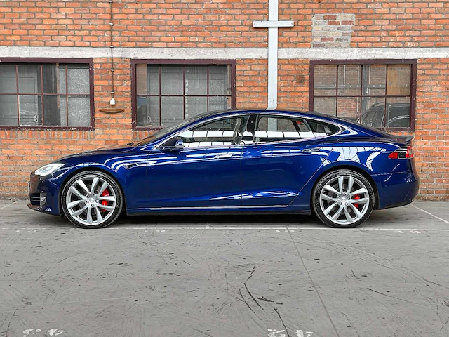 Tesla model s 100d performance 612pk 2018, sv-719-z - afbeelding 9 van  49