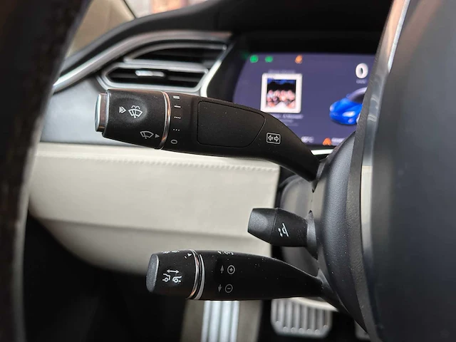 Tesla model s 100d performance 612pk 2018, sv-719-z - afbeelding 18 van  49
