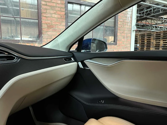 Tesla model s 100d performance 612pk 2018, sv-719-z - afbeelding 25 van  49