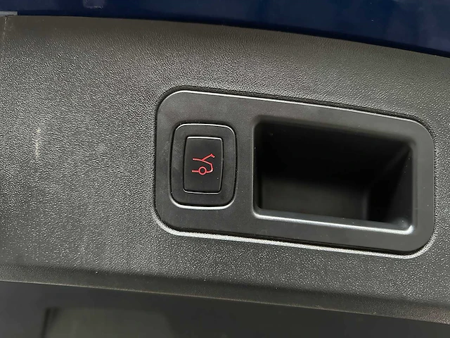 Tesla model s 100d performance 612pk 2018, sv-719-z - afbeelding 30 van  49