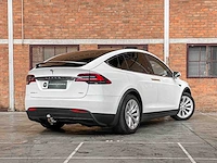 Tesla model x 75d base 7p 333pk 2018 (origineel-nl), st-663-b - afbeelding 2 van  45