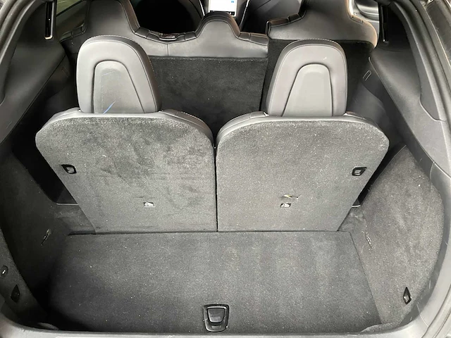 Tesla model x 75d base 7p 333pk 2018 (origineel-nl), st-663-b - afbeelding 26 van  45