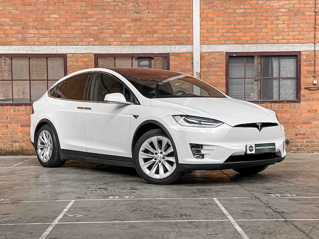 Tesla model x 75d base 7p 333pk 2018 (origineel-nl), st-663-b - afbeelding 43 van  45