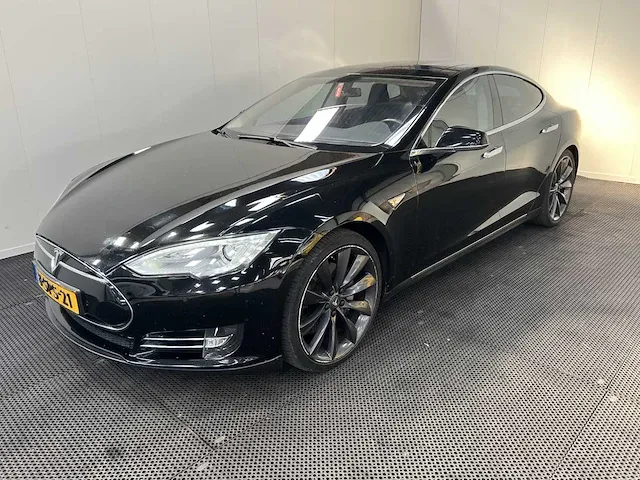 Tesla motors model s 85 - 7 persoons - free supercharge -personenauto - 2013 - afbeelding 1 van  27