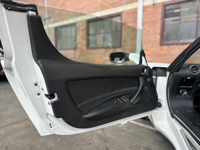 Tesla roadster 2.0 signature edition - nr 185 van 250 252pk 2010 (origineel-nl), 15-kzh-4 - afbeelding 44 van  56