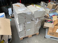 Tester display - afbeelding 1 van  4