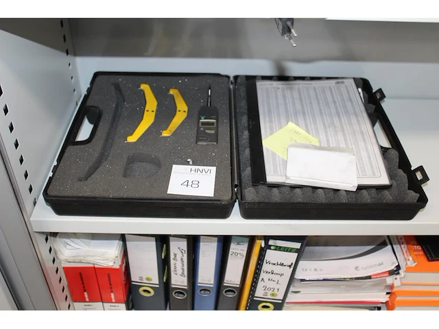 Tester mitutoyo id-u1025 in koffer. incompleet. - afbeelding 1 van  2