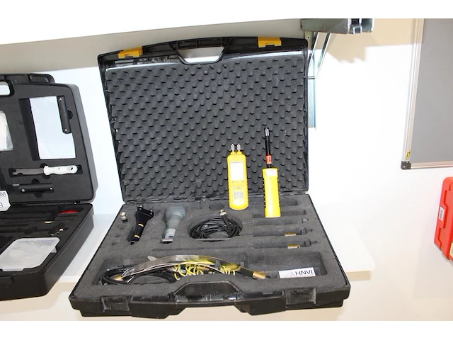 Testkoffer trotec met o.a. trotec t500 en trotec ts210sdi - afbeelding 1 van  3