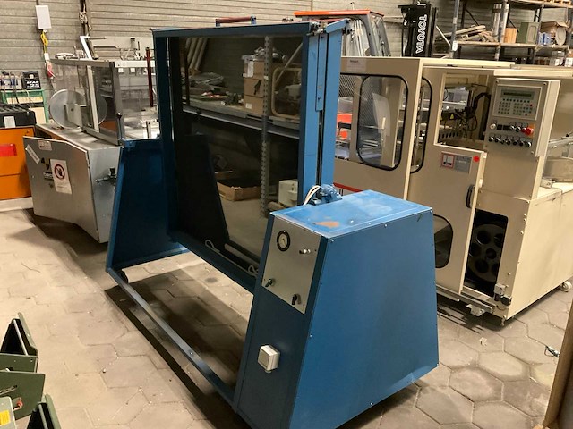 Testmachine - afbeelding 1 van  8