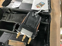 Testo 557 digital manifold airconditioning tool - afbeelding 2 van  5