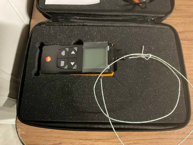 Testosteron 410i bluetooth vleugelrad anemometer met app - afbeelding 3 van  3