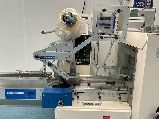 Tevopharm pack 6 horizontale flowpacker - afbeelding 22 van  25