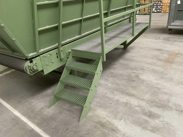Textiel stortbunker - afbeelding 3 van  6