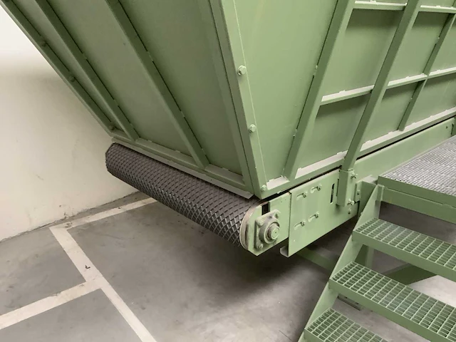 Textiel stortbunker - afbeelding 4 van  6