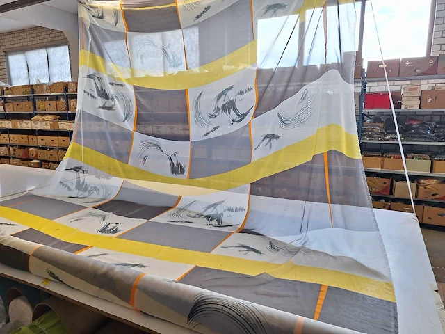 Textielrol 158 meter quest 290 hoog (4x) - afbeelding 2 van  4