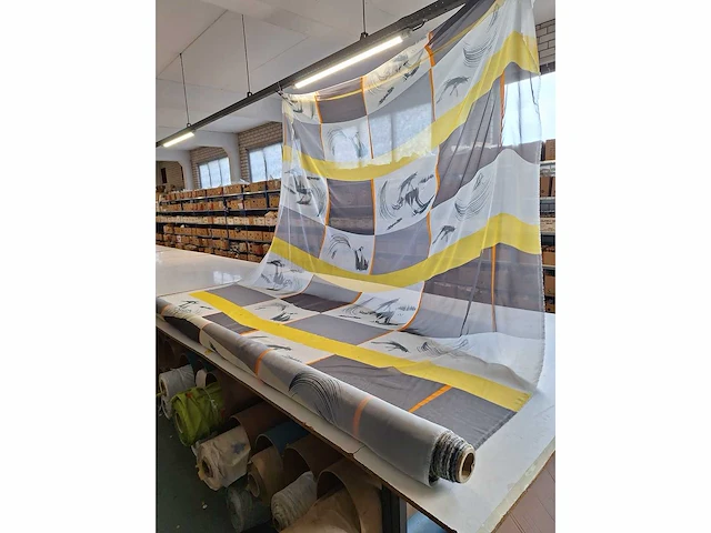 Textielrol 158 meter quest 290 hoog (4x) - afbeelding 3 van  4