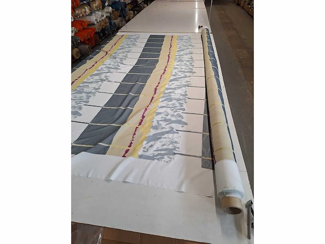 Textielrol 180 meter ice 300 hoog (3x) - afbeelding 2 van  3