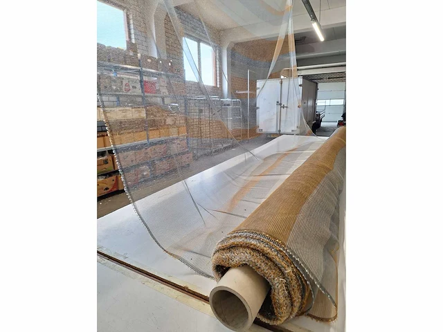 Textielrol 245 meter road 300 hoog (2x) - afbeelding 3 van  4