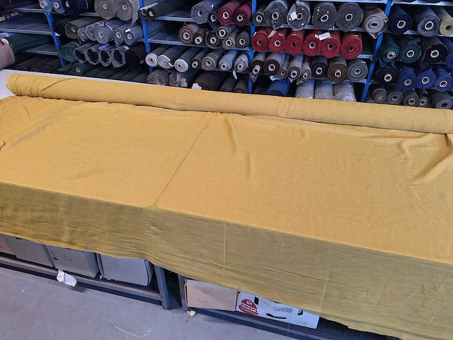 Textielrol 73 meter (60+13) tono met loodvetter 300 hoog (2x) - afbeelding 1 van  5