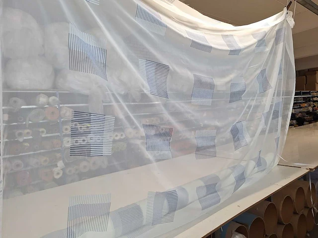 Textielrol 90 meter xerba 300 hoog - afbeelding 1 van  3