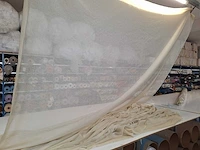 Textielrol 92 meter (30+30+20+12) zand 300 hoog met loodvetter (4x) - afbeelding 1 van  3