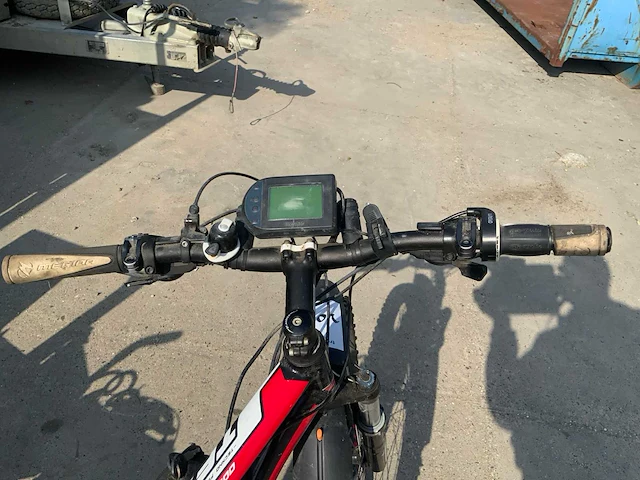 Tfs matts 100 elektrische mountainbike - afbeelding 8 van  11