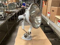 Tg7 vintage marine spot light - afbeelding 1 van  6